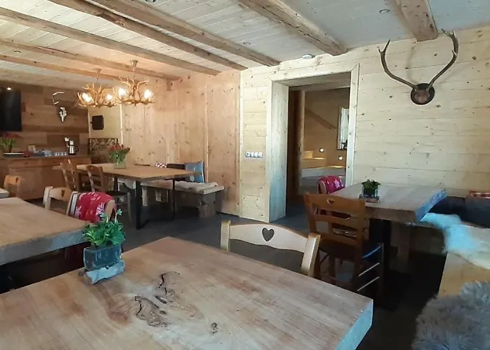 Alpen Lodge *