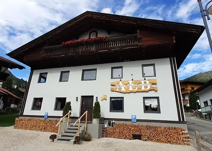 Lodge Alpen *