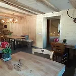 Alpen Lodge *