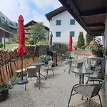 Alpen Lodge