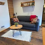 Lodge Alpen *